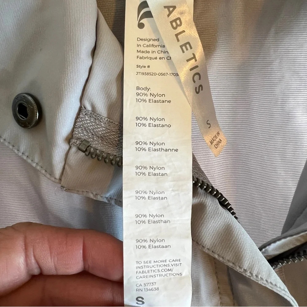 Fabletics GIANA Jacket Light haze Grey Weather Resistant Womens Small S Small - Picture 10 of 10